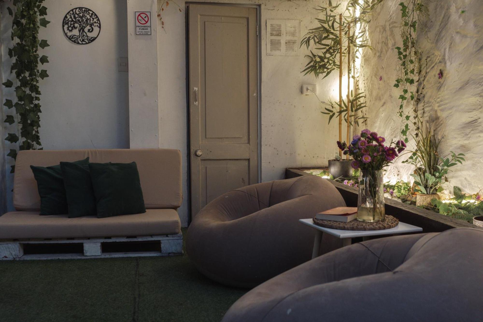 Yogi Hostels Сантьяго Экстерьер фото