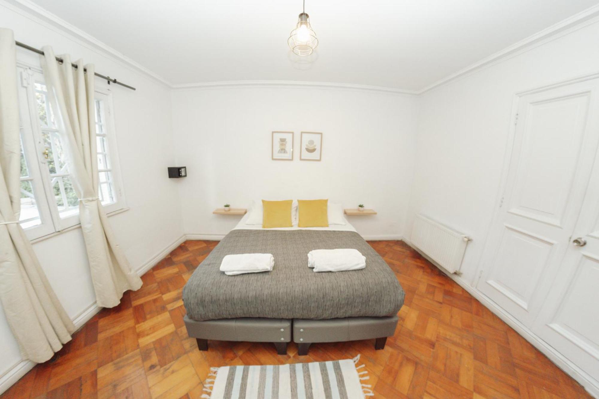 Yogi Hostels Сантьяго Экстерьер фото